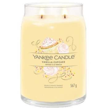 Yankee Candle Vanilla Cupcake Signature Candle (vanilkový košíček) - Vonná sviečka
